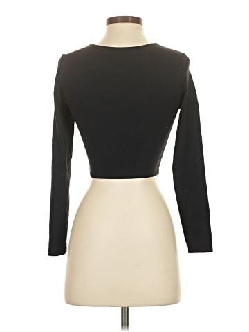 Aritzia 3/4 Sleeve T-Shirt (view 2)