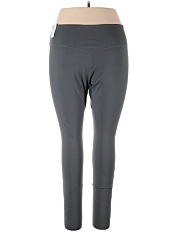 Nike Active Pants (view 2)