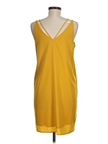 Eliane Rose Casual Dress (view 2)