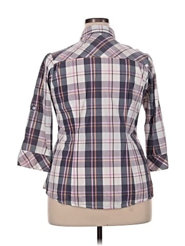 Rouge 3/4 Sleeve Button-Down Shirt (view 2)