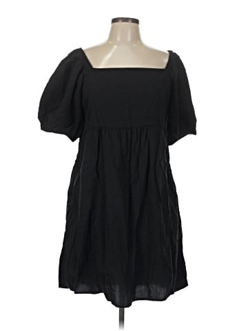 Old Navy Casual Dress (view 1)