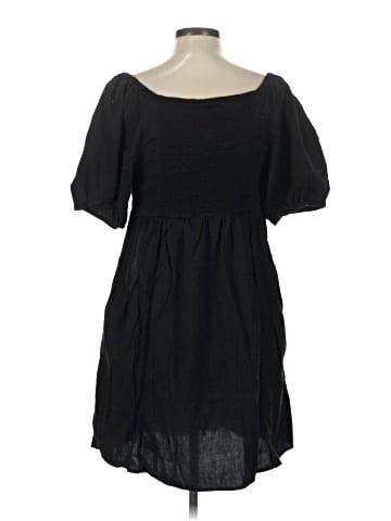 Old Navy Casual Dress (view 2)
