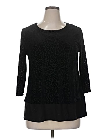 Thomas & Olivia 3/4 Sleeve Top (view 1)