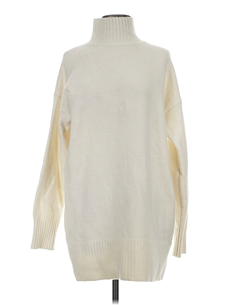 Pre-owned Double Zero Turtleneck Sweater In Ivory