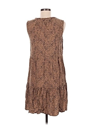 Old Navy Casual Dress (view 2)