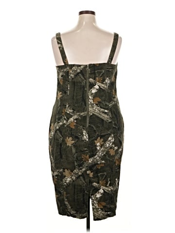 Forever 21 Plus Cocktail Dress (view 2)