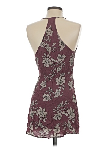 TOBI Sleeveless Blouse (view 2)