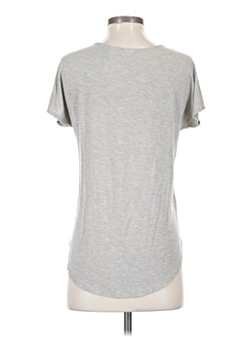 Lucy & Laurel Short Sleeve T-Shirt (view 2)