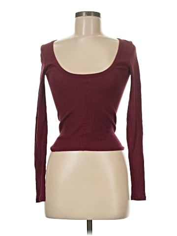 Urban Outfitters Long Sleeve T-Shirt (view 1)