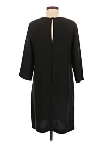 Banana Republic Casual Dress (view 2)