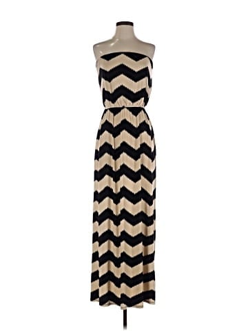 Bisou Bisou Casual Dress (view 1)
