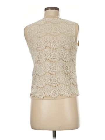 Hazel Sleeveless Top (view 2)