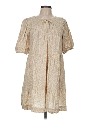 Old Navy Casual Dress (view 1)