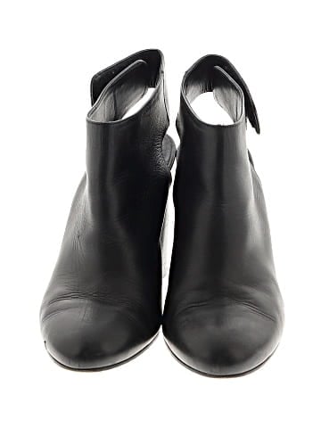 Vince. Ankle Boots (view 2)