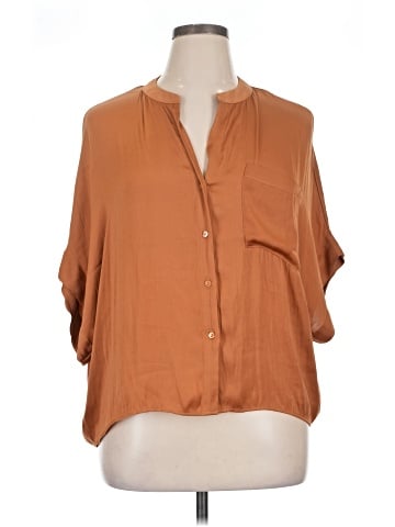 Industry 3/4 Sleeve Blouse (view 1)