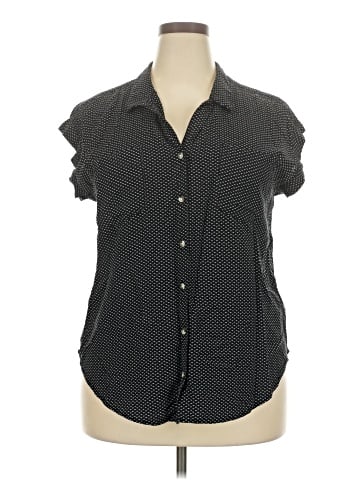 Jachs Girlfriend Sleeveless Button-Down Shirt (view 1)