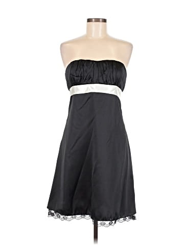 Alyn Paige Cocktail Dress (view 1)