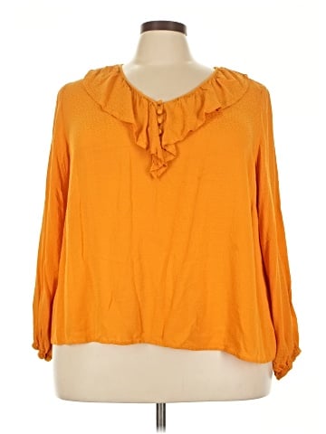 Ava & Viv 3/4 Sleeve Blouse (view 1)