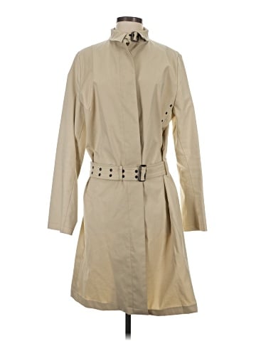 Burberry Trenchcoat (view 1)