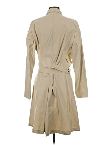 Burberry Trenchcoat (view 2)