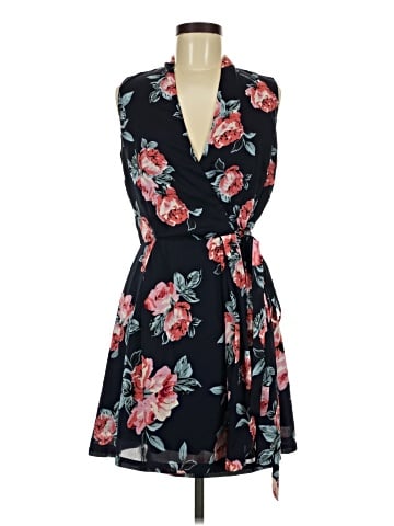 Romeo & Juliet Couture Casual Dress (view 1)
