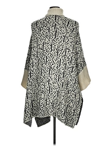 Marla Wynne Kimono (view 2)