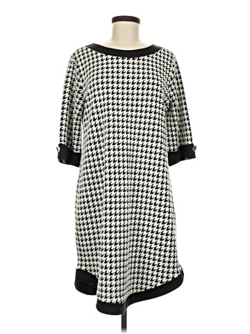 Chris & Carol Casual Dress (view 1)