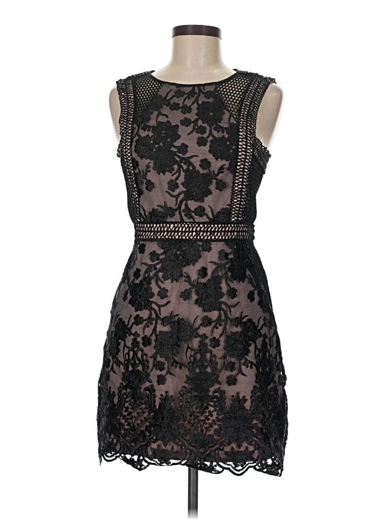 Pre-owned En Creme Cocktail Dress In Black