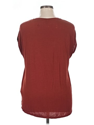 MPG Short Sleeve Top (view 2)