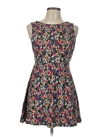 Forever 21 Casual Dress (view 1)