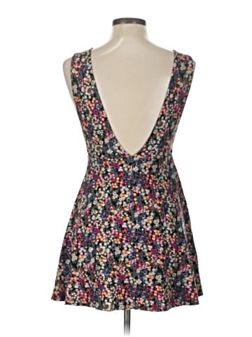 Forever 21 Casual Dress (view 2)