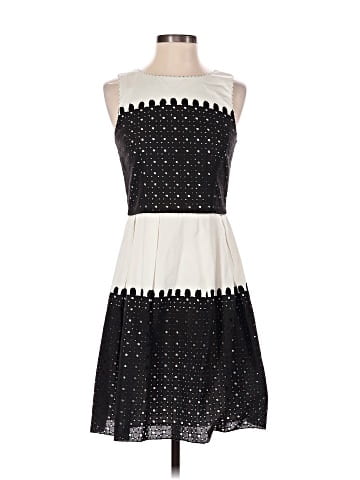 Vivienne Tam Sleeveless T-Shirt (view 1)