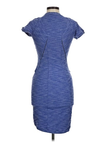 Lululemon Athletica Casual Dress (view 2)