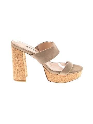 Charles David Heels (view 1)