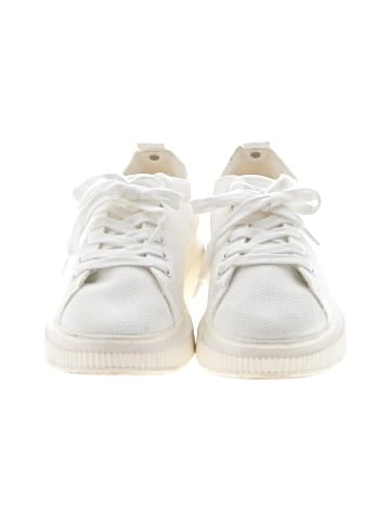 BP. Sneakers (view 2)