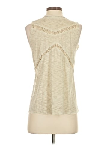 Scrapbook Sleeveless Button-Down Shirt (view 2)