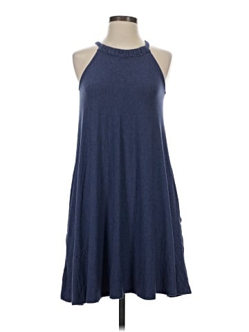 Chelsea & Theodore Casual Dress (view 1)