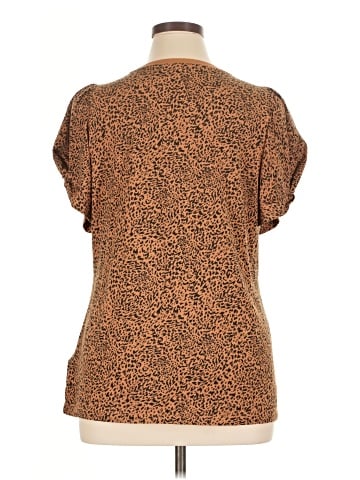 Amazon Essentials Short Sleeve Top (view 2)