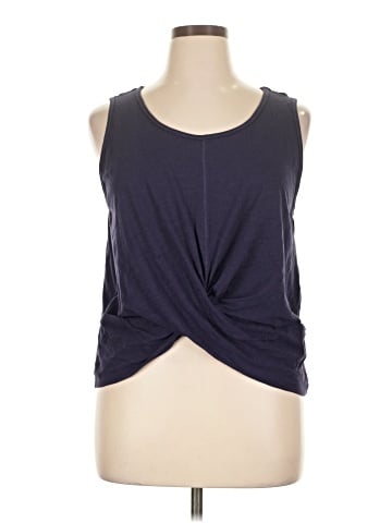 Brisas Sleeveless T-Shirt (view 1)
