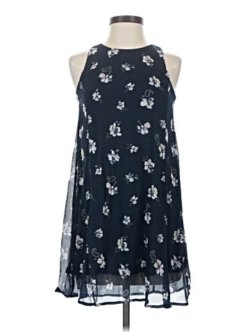 Abercrombie & Fitch Casual Dress (view 1)