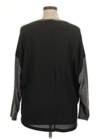 Weekend Suzanne Betro 3/4 Sleeve Top (view 2)