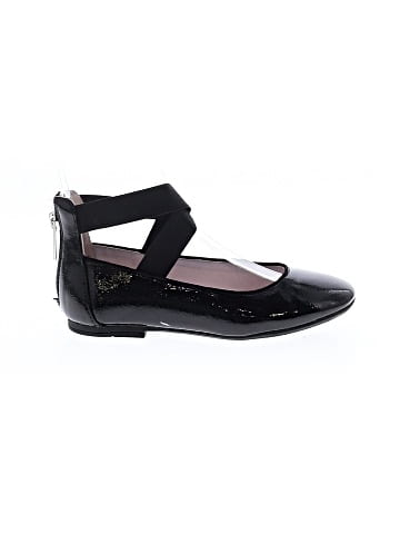 Nina Flats (view 1)