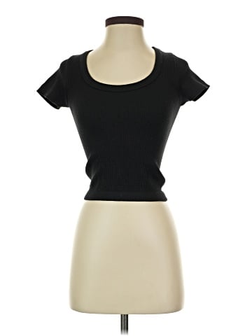 Old Navy Short Sleeve Turtleneck (view 1)