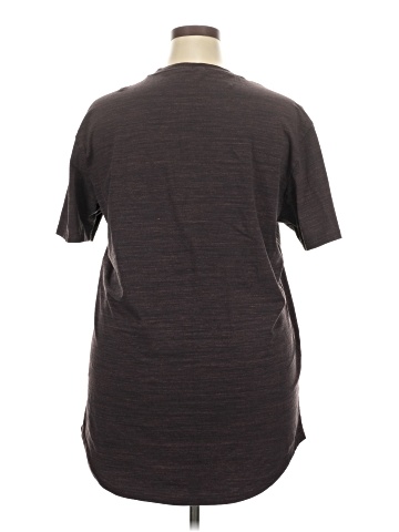 Assorted Brands Short Sleeve T-Shirt (view 2)