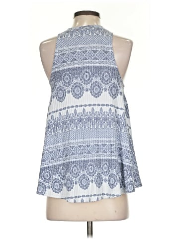 Romeo & Juliet Couture Sleeveless Blouse (view 2)
