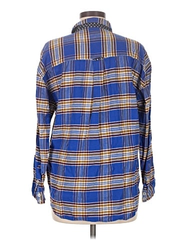 Forever 21 Long Sleeve Button-Down Shirt (view 2)