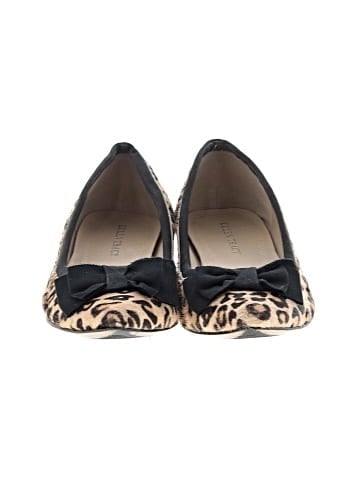Ellen Tracy Flats (view 2)