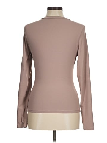 Trendy Queen Long Sleeve T-Shirt (view 2)