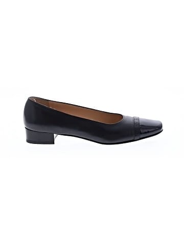 Salvatore Ferragamo vintage kitten heels (view 1)