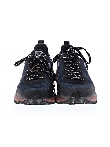 VEJA Sneakers (view 2)